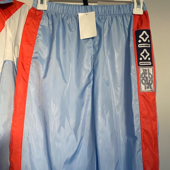 Vintage H&M windbreaker set. Joggers and jacket. Super light weight - Picture 4 of 8